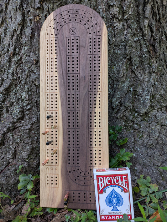 Cribbage board - Black Walnut with Sapwood (Board B)